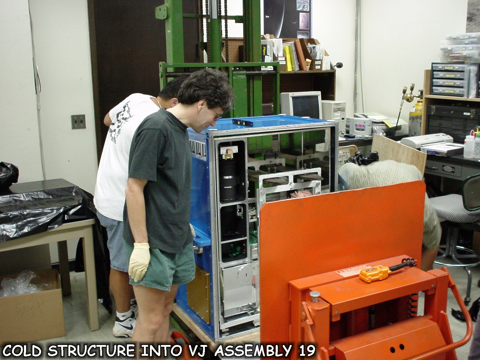 coldstructure into vj assembly 19