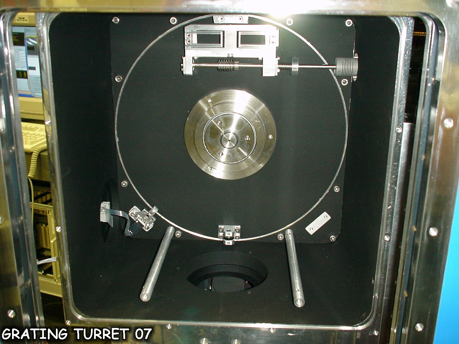 grating turret 07