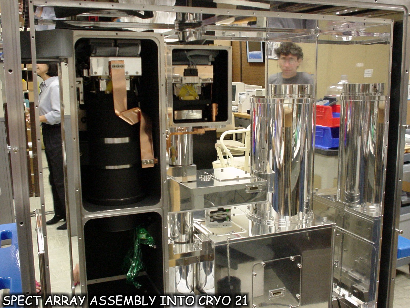 spect array assembly into cryo 21