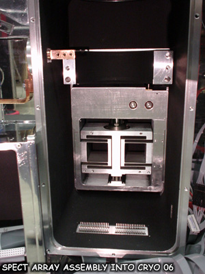 Spect Array Assembly Into Cryo 06